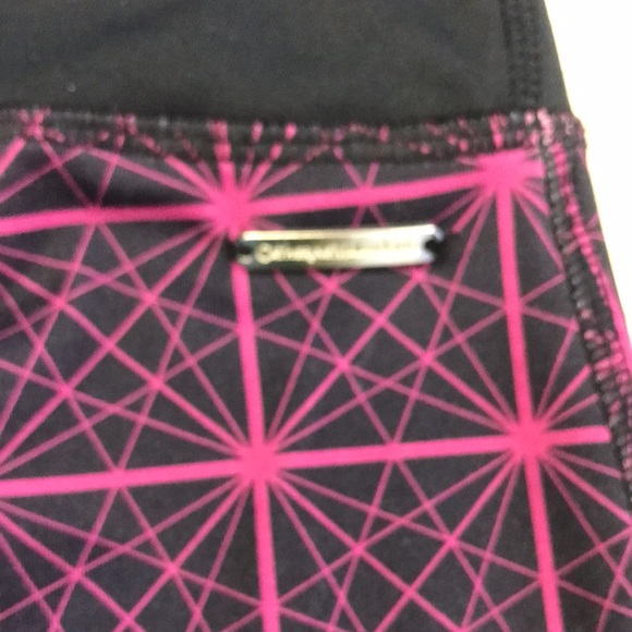 Women’s workout leggings - Picture 3 of 6